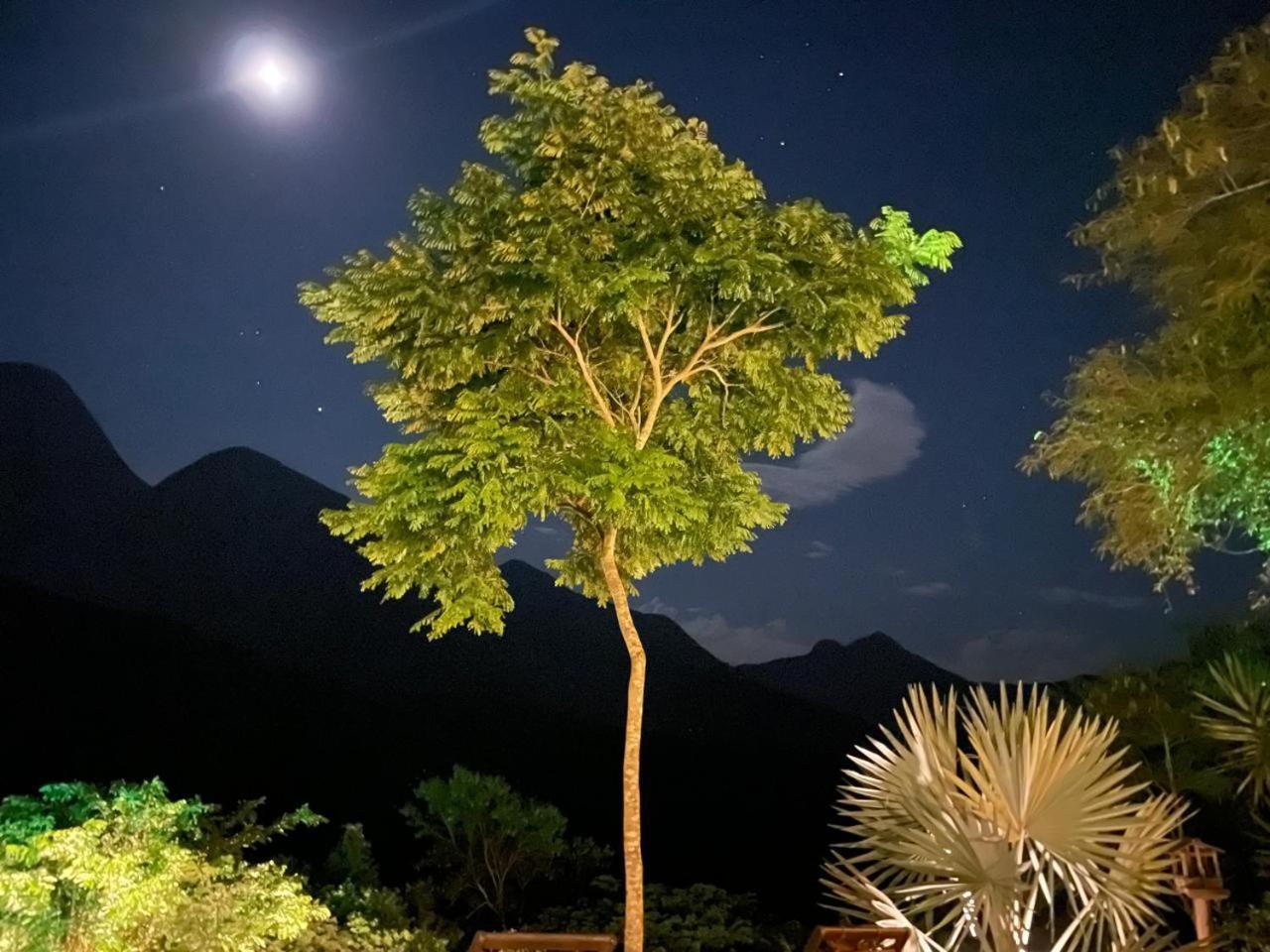 O Chale Bucolico De Araras. Vista Linda Araras Petropolis
